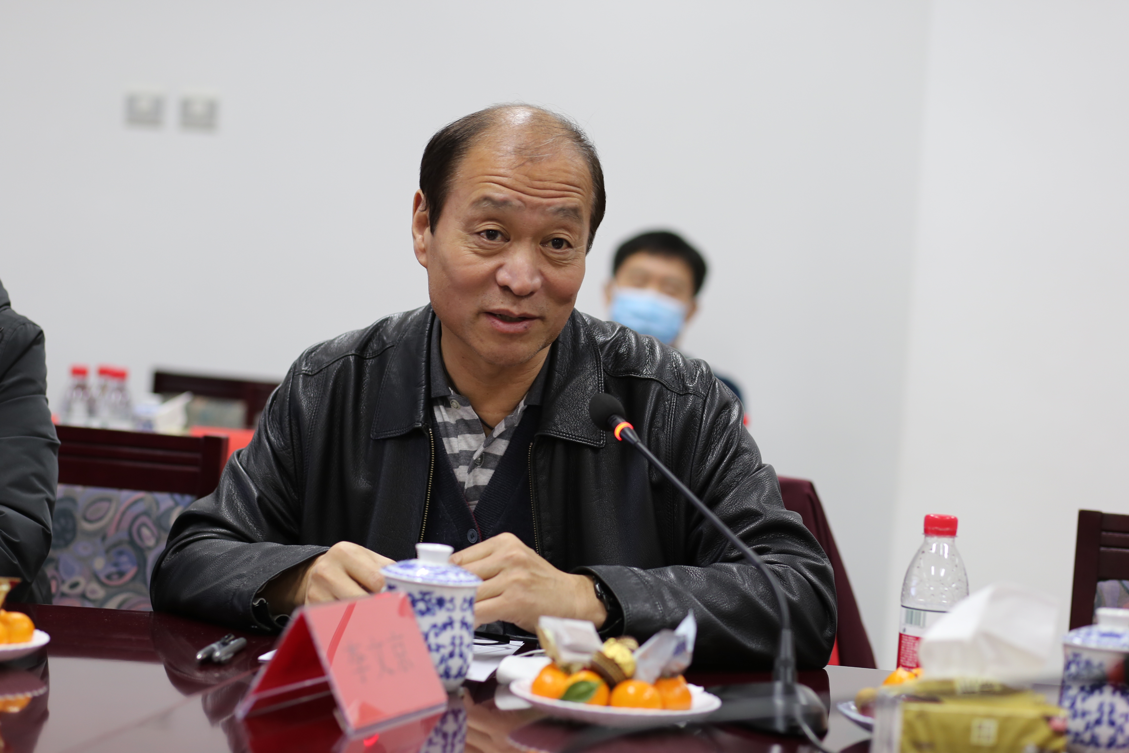 农学院鲁琳教授校友代表北京派仕佳德动物医院姚海峰博士工作晚餐上