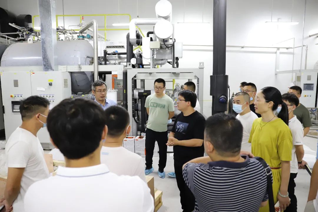 齐心协力,共创未来——伟杰信营销团队浙江团建活动